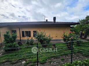 Casa indipendente in Vendita in a Borgo Val di Taro