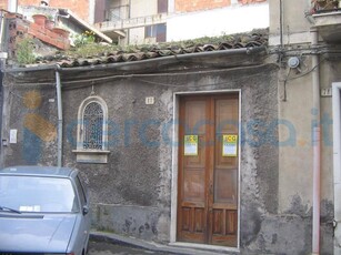 Casa semi indipendente in vendita a Paterno'