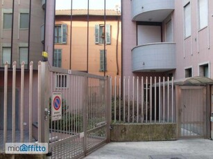 Monolocale arredato Porta mortara