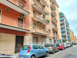 Negozio/Locale commerciale in Vendita in Via Giovanni Laterza 35 a Bari