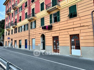 Negozio/Locale commerciale in Vendita in Via Pietro Paolo Rubens 17 a Genova