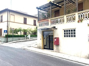 Negozio / Locale in vendita a Ancona - Zona: Piano