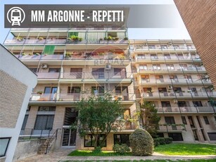 Quadrilocale in Vendita a Milano, zona XXII Marzo, 750'000€, 125 m²