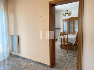 Quadrilocale in Vendita a Teramo, zona Semicentro, 95'000€, 125 m²