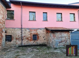 Quadrilocale in vendita in Via Guglielmo Marconi 13, Oggiona con Santo Stefano