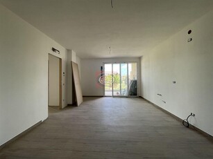 SAN MAURO PASCOLI: appartamento FRONTE PARCO con 2 camere da letto, bagno, AMPIO balcone, garage