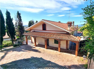 Santarcangelo-Centro Storico, Villa Bifamiliare