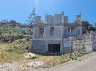 Stabile/Palazzo in vendita a Messina