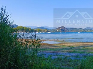 Terreno Edificabile con giardino a Arona