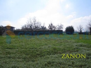 Terreno edificabile in vendita a Mariano Del Friuli