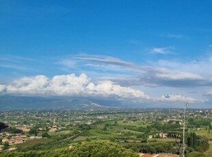 Trilocale con balcone e splendida vista panoramica