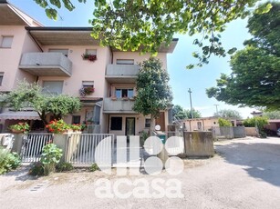 Villa a schiera 8 vani 137mq