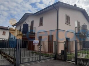 Villa a schiera di nuova costruzione, in vendita in Via Teano, Fontanella