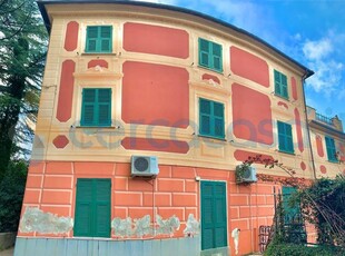 Villa da ristrutturare, in vendita in Via Rutta, Campomorone