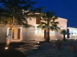 Villa in ottime condizioni in vendita a Cefalu'