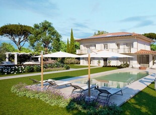 Villa in vendita a Forte Dei Marmi