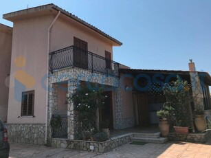 Villa in vendita in Contrada Gorgo Lungo, Lascari