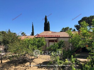 Villa in Vendita in Contrada Serra Scirocco a Trabia