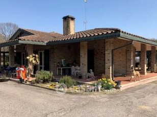 Villa in Vendita in Via Don Sante Ferronato a Pianiga