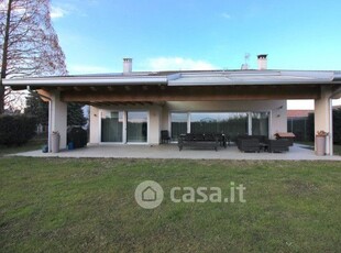 Villa in Vendita in Via Gardellina a Caldogno