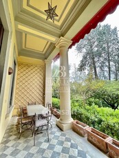 Villa in Vendita in Via Trieste a Firenze