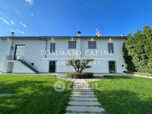 Villa in Vendita in Via Ugo Foscolo a Firenze