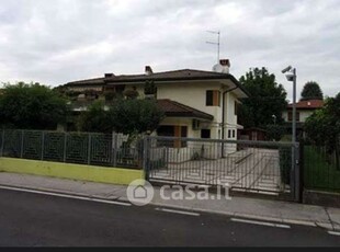 Villa in Vendita in Via Veronese a Dolo