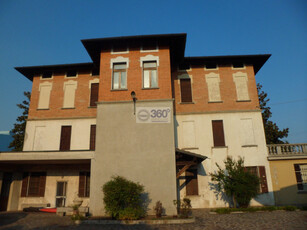 Villa unifamiliare in vendita in Via San Bernardo, Chiari