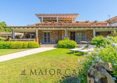 villa indipendente in vendita a Olbia