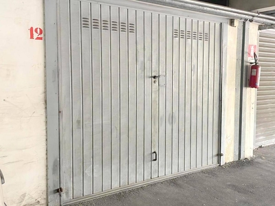 Box/Garage 43mq in vendita a Motta Sant'Anastasia