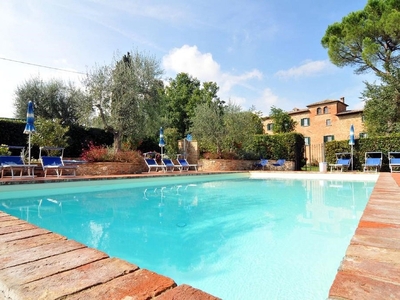 Castello esclusivo in Toscana con piscina privata