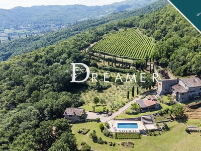 Prestigiosa villa di 1000 mq in vendita, Via Don Corrado Raspini 21, Greve in Chianti, Firenze, Toscana