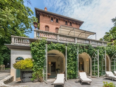 Residenza di lusso in vendita Via Adda, 10, Varese, Lombardia