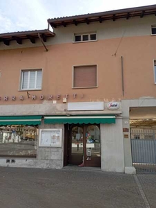 Bar in Affitto ad Pasian di Prato - 800 Euro