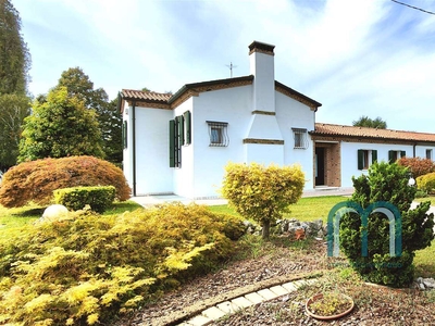 Casa singola in Via Montello 25 a Pianiga