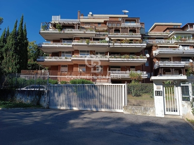 Garage / Box in vendita a Roma - Zona: Cortina d'Ampezzo