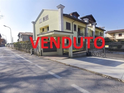 Appartamento in vendita a Arcore Monza Brianza Bruno