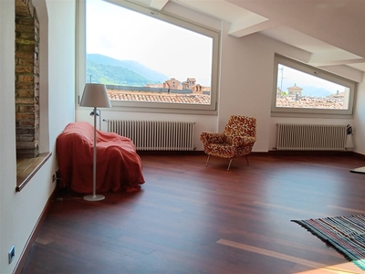 Appartamento in vendita a Bergamo Città Alta
