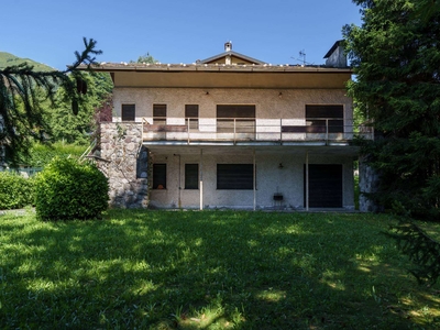 Villa in vendita a Cassina Valsassina Lecco