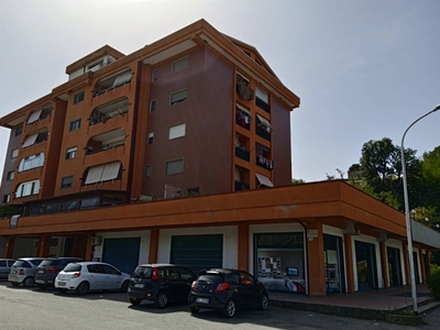 Appartamento in vendita a Cosenza Ciomma