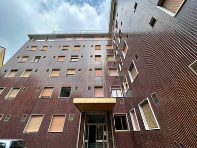 Appartamento in vendita a Milano Vercelli
