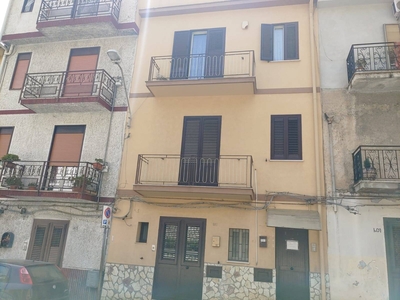 Appartamento in vendita a Monreale Palermo Pioppo