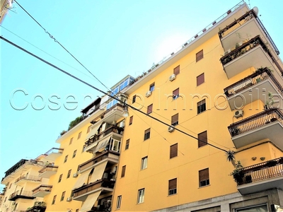 Appartamento in vendita a Palermo Autonomia Siciliana