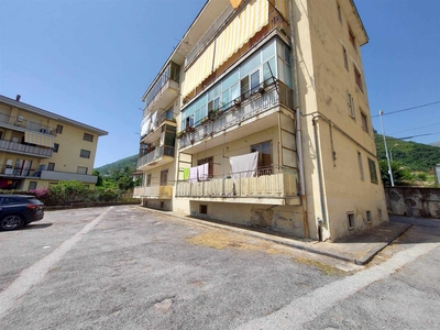 Appartamento in vendita a Salerno Sordina