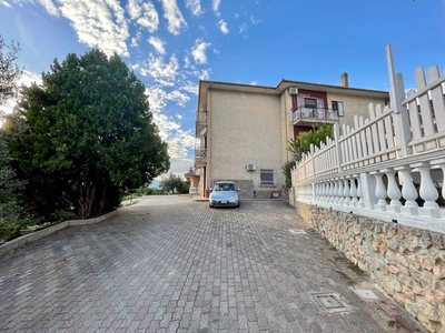 Appartamento in vendita a Zumpano Cosenza Mennavence