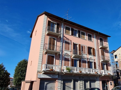 Appartamento in Via Rosselli 22 in zona Centro a Biella