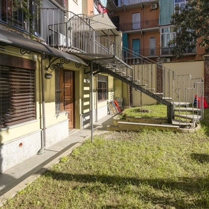 Casa semi indipendente in vendita a Torino Mirafiori Sud
