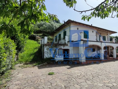 Casa singola in vendita a Castelfranco Piandisco Arezzo Casabiondo
