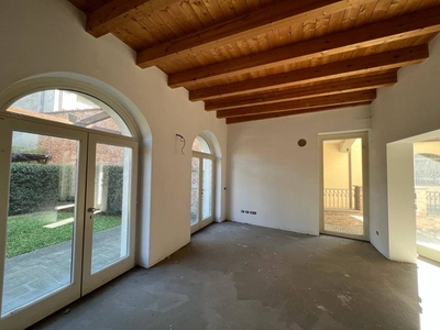 Casa singola in vendita a Piacenza P.zza Duomo