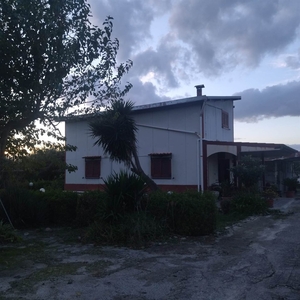 Casa singola in vendita a Pontecagnano Faiano Salerno